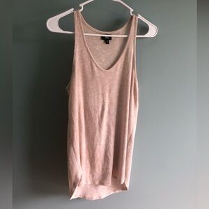Mossimo tank top- scoop neck and scoop hem XS